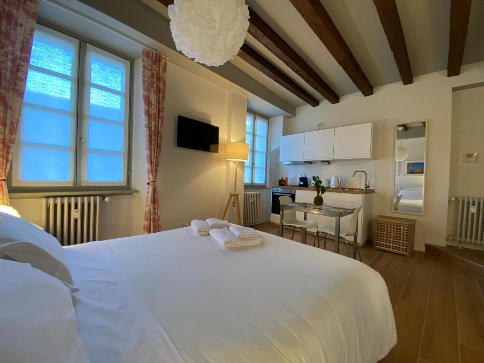 Wish Rooms Charme&Relax Bergamo Esterno foto